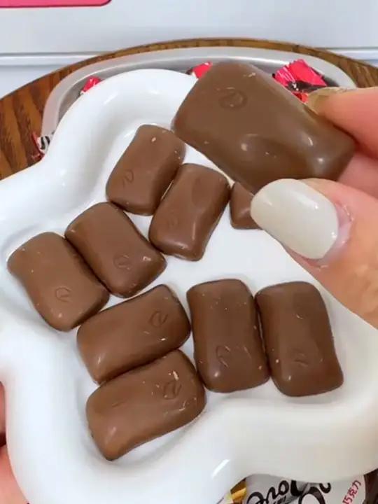 X品牌纯可可的巧克力,真的比线下划算太多了!德芙 巧克力 德芙巧克力 零食推荐 哇又便宜又