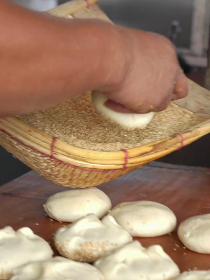 天津非遗美食——王口吊炉烧饼