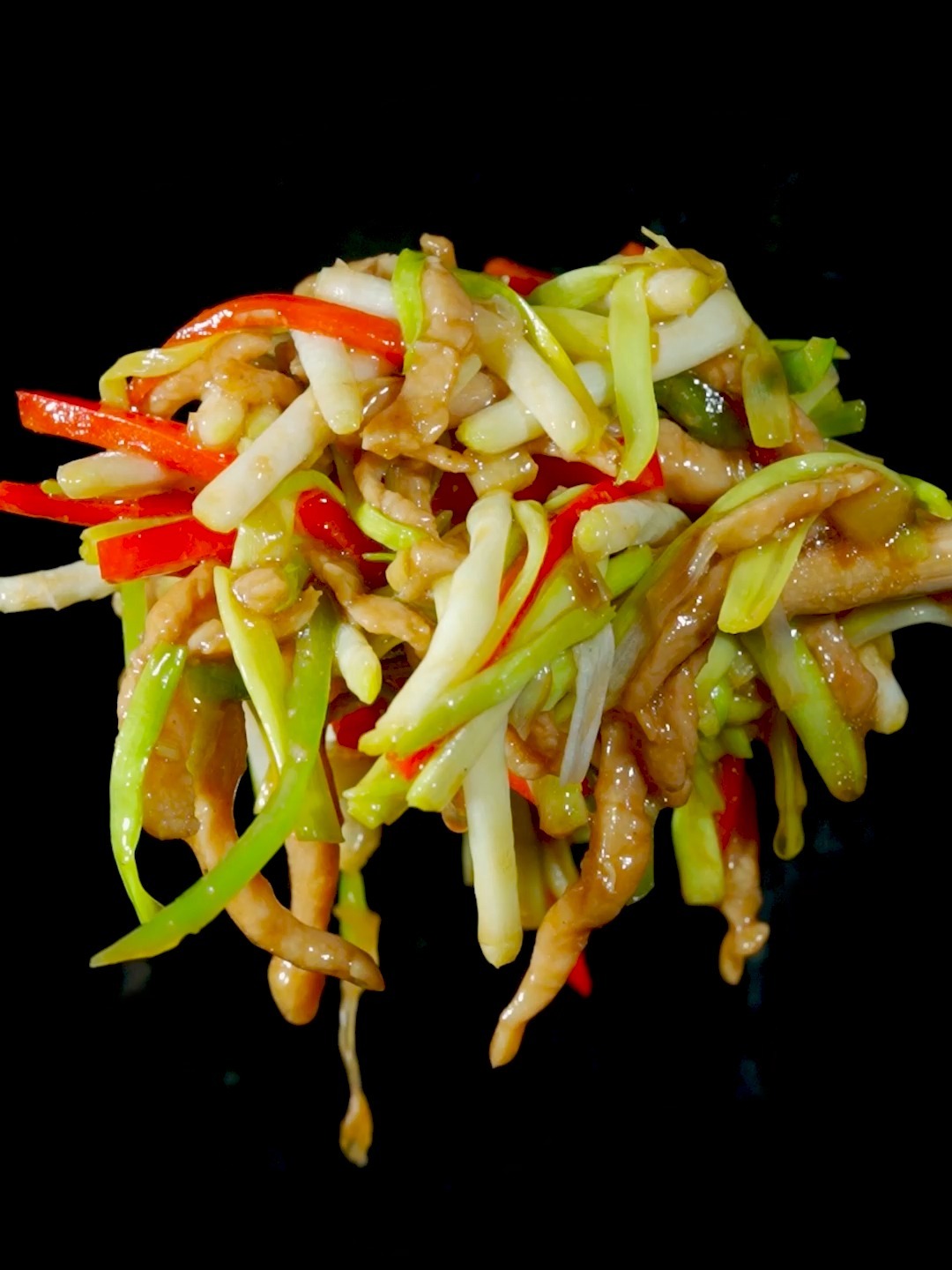 蒜黄怎么做好吃?蒜黄炒肉丝家常做法!