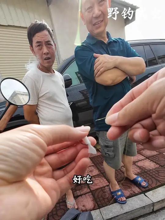 原来溪流的雷龙可以吃而且很好吃 钓鱼偶遇几位大哥说溪流里的“鲶鱼”(其实是雷龙)油炸非常好