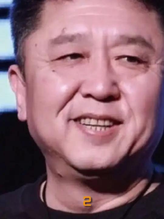 杭帮菜——南料北做 杭州人炒菜做饭,用厨师的行话叫南料北做,其中有不少北方的风俗习惯