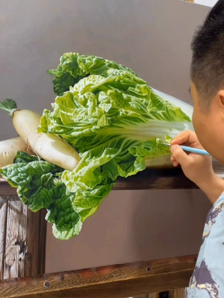 福建大叔画白菜走红油画技艺精湛震撼网友真是高手在民间