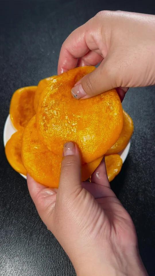 秋天又到了吃南瓜季节,南瓜糯米饼,酥脆软糯