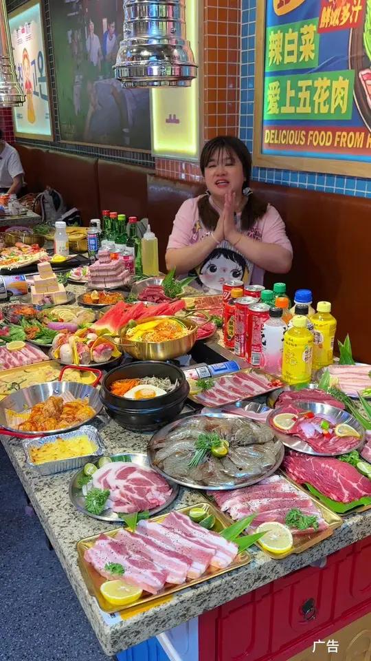 在回龙湾吃韩式自助烤肉只要40多,菜品丰富,种类多,新店开业才有的活动哟,你们都懂的 朴美