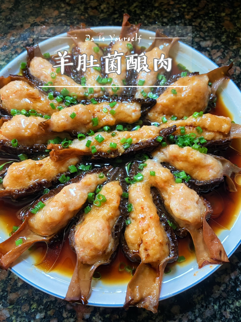 除了煲汤以外,这个绝对是羊肚菌的神仙吃法!