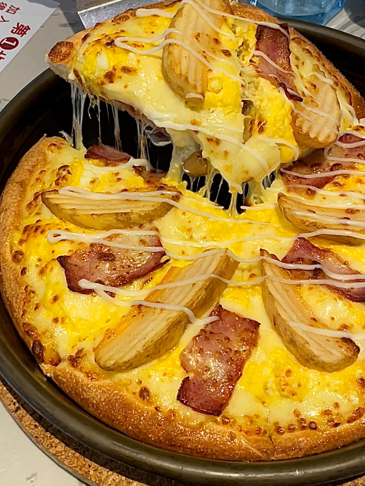 我说这个是必胜客最好吃的披萨没人反对吧?