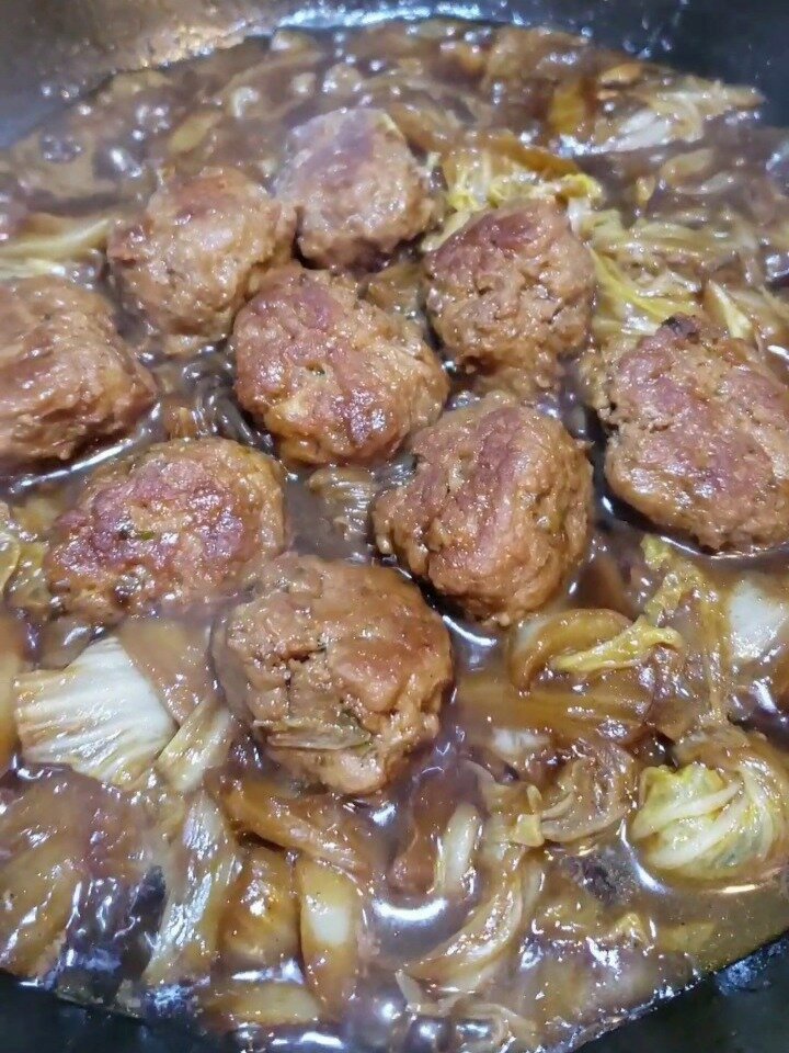 南煎丸子烩白菜