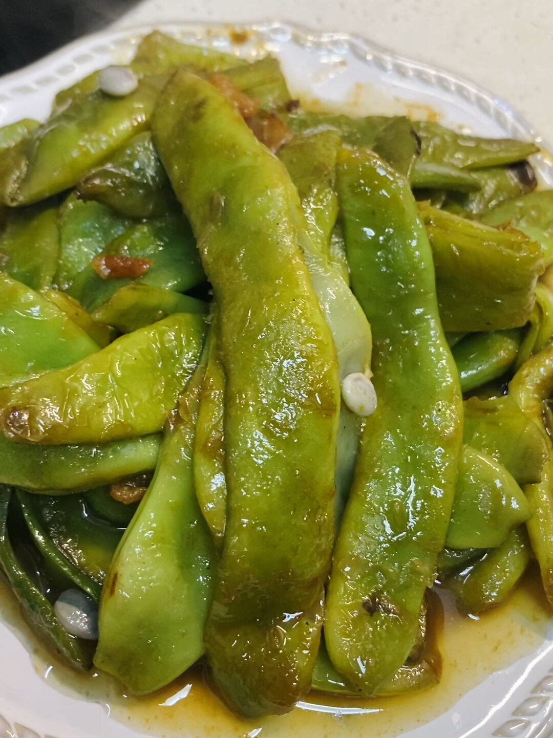 油豆角不要只炖排骨啦 这样做好吃又快速