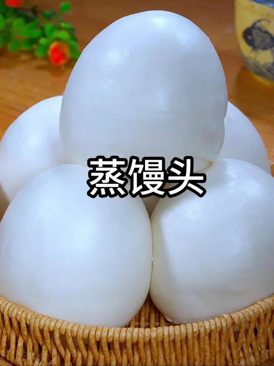 蒸馒头冷水蒸？还是热水蒸？教你正确做法，馒头松软不塌陷