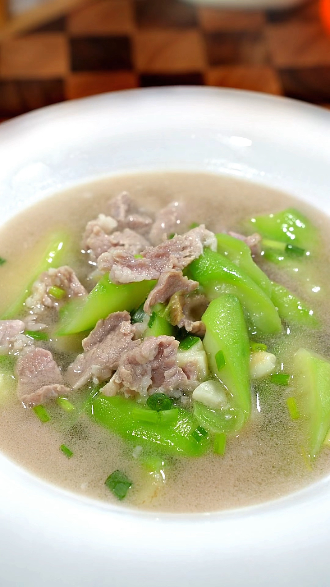 丝瓜瘦肉汤