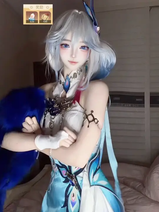 你爻老板来送福利了