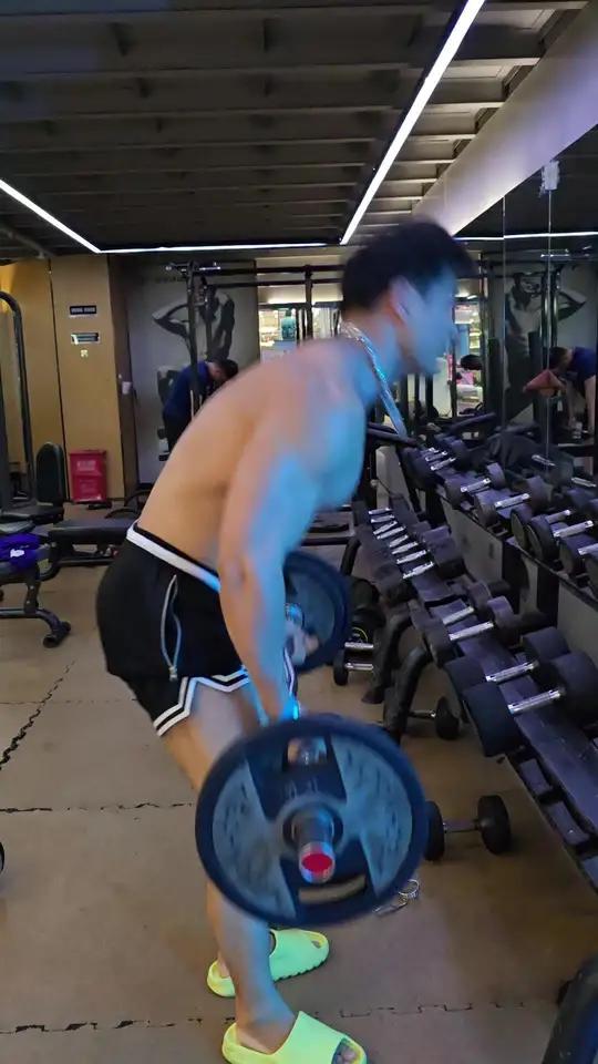 腹肌王子  人鱼线 腹肌 胸肌 肌肉 模特 自然健身 自然圣体