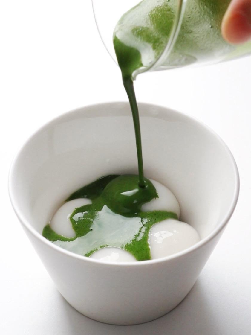 抹茶汤圆|冬至汤圆这样吃,一吃一个不吱声 #抹茶汤圆 #抹茶控 #汤圆新吃法 #抹茶里的汤