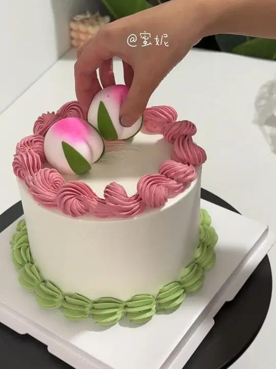生日蛋糕裱花教程 跟我学烘焙 祝寿蛋糕  视频同款左下角