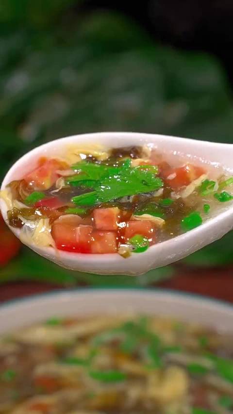美食味道 番茄紫菜蛋花汤,做法简单,又香又鲜,怎么喝都不腻