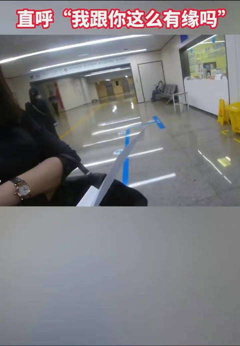 一女子涉嫌酒驾被民警拦下,一会说吃了醉虾,一会讲吃了醉蟹……经询问,两次酒驾竟是被同一民警