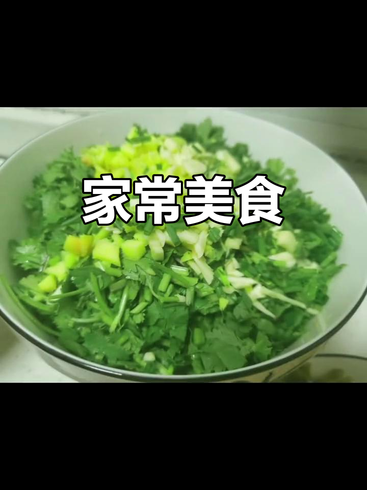 周末厨房,家常美味,土豆酸菜豆腐样样俱全