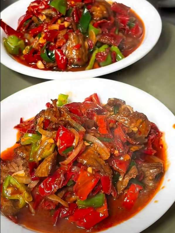 新疆辣皮子拌面辣椒,奇台县四平头辣皮子 来自新疆奇台县四平头辣皮子,2025年新货,戈壁滩