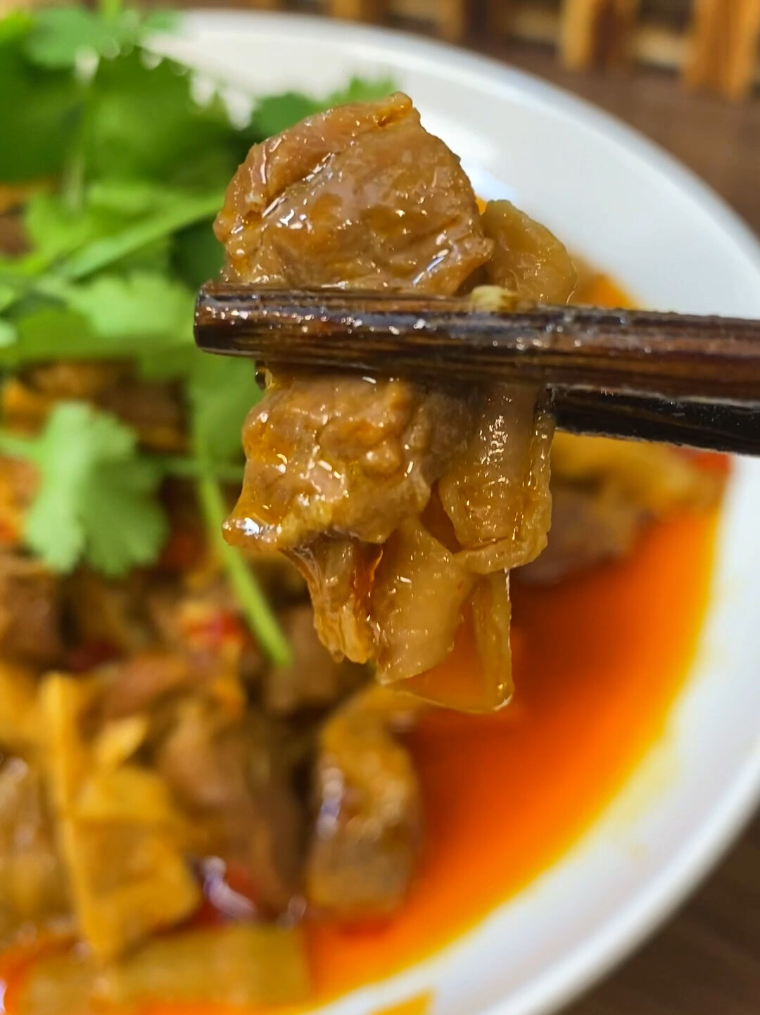 自贡大安烧牛肉来了哈-笋子烧牛肉、巴适得很