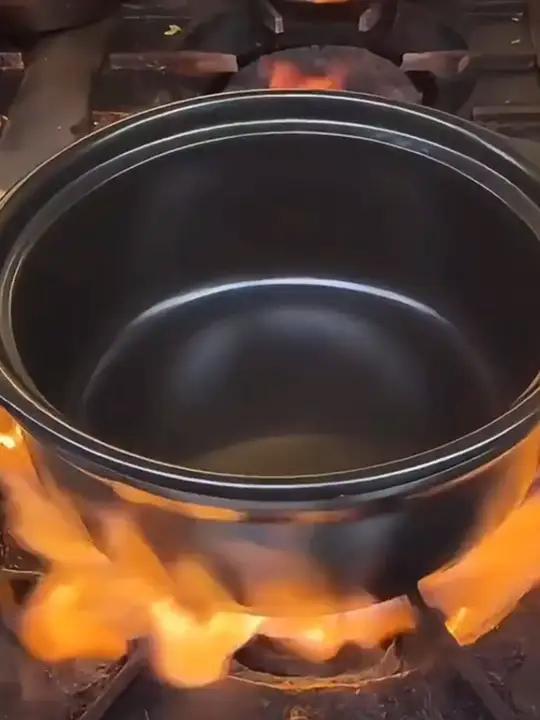 5L煲汤大砂锅,耐高温炖煮,干烧不裂,适合全家人使用。厨房好物 砂锅 好物推荐 煲汤