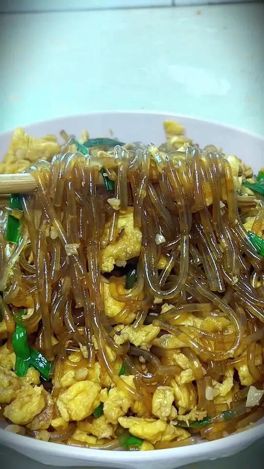 鸡蛋炒粉条怎么做好吃?教你正确做法