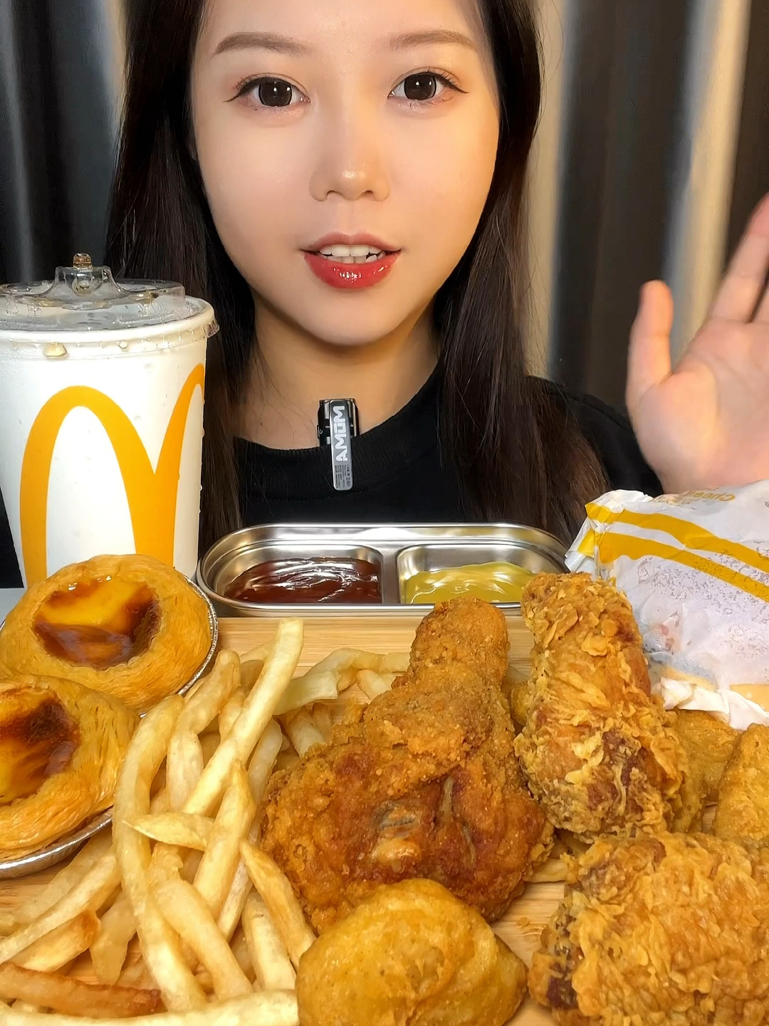 汉堡炸鸡薯条可乐,快乐翻倍!