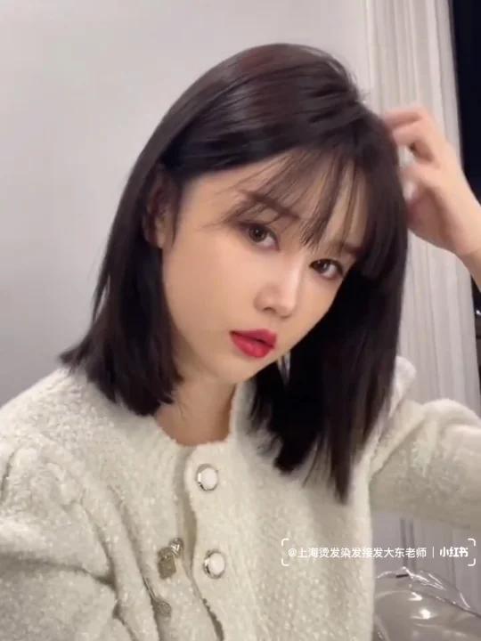 可扎可散的中长发发型锁骨发 今日分享一款高级感剪裁的发型 今日发型 小姐姐都爱的一款锁骨发