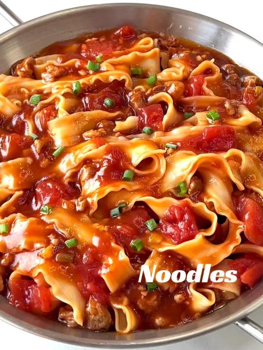 番茄肉酱面酸甜浓郁好吃到舔盘