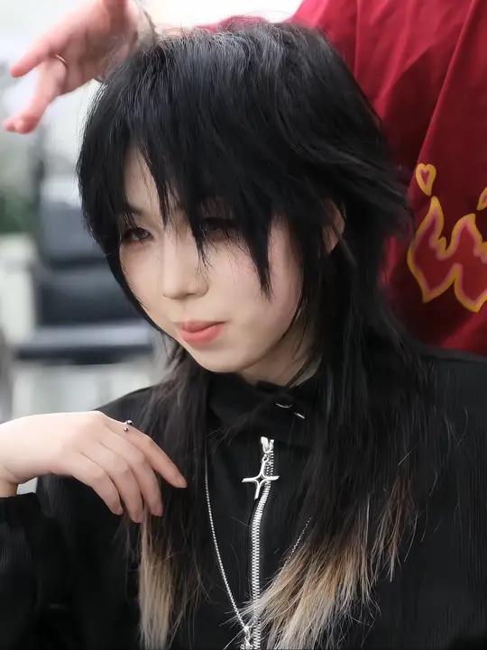 长款二次元狼尾鲻鱼头真的帅啊家人们