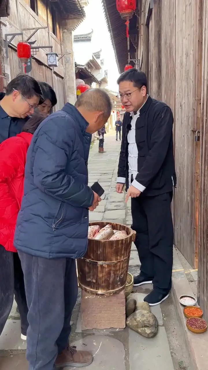 臭鳜鱼怎么腌制,臭鳜鱼为什么臭,为什么臭了还能吃
