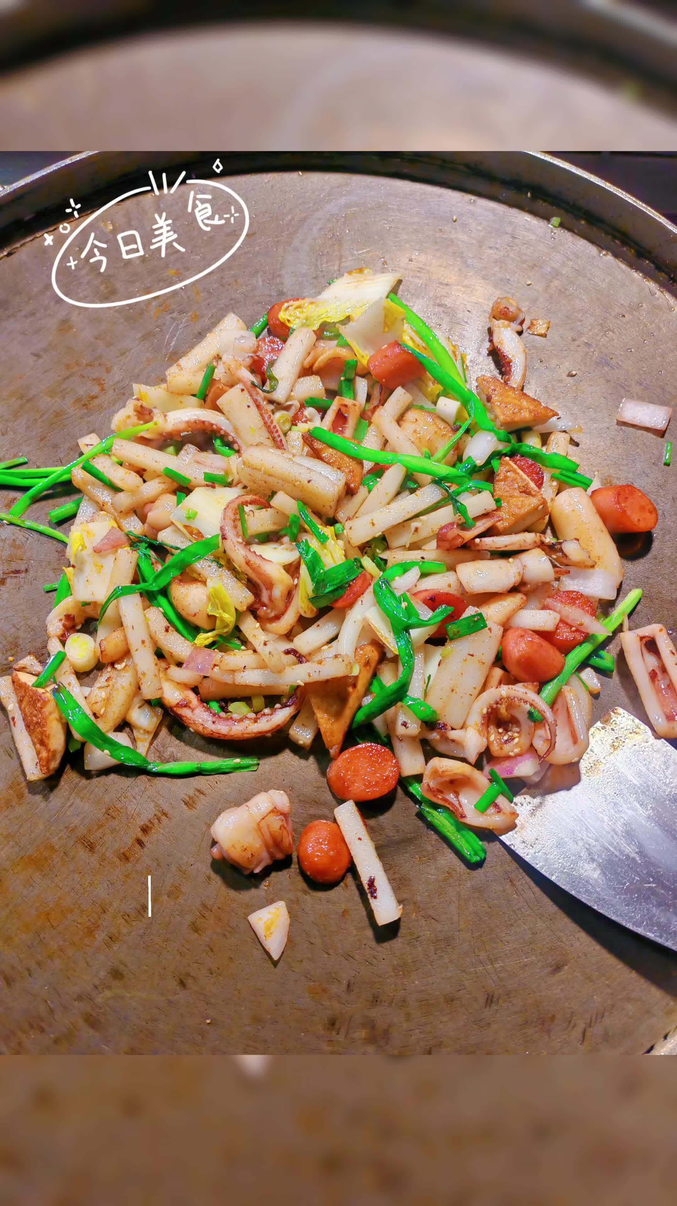 鱿鱼炒糕 创业摆摊 原创视频 舌尖上的味道特色美食