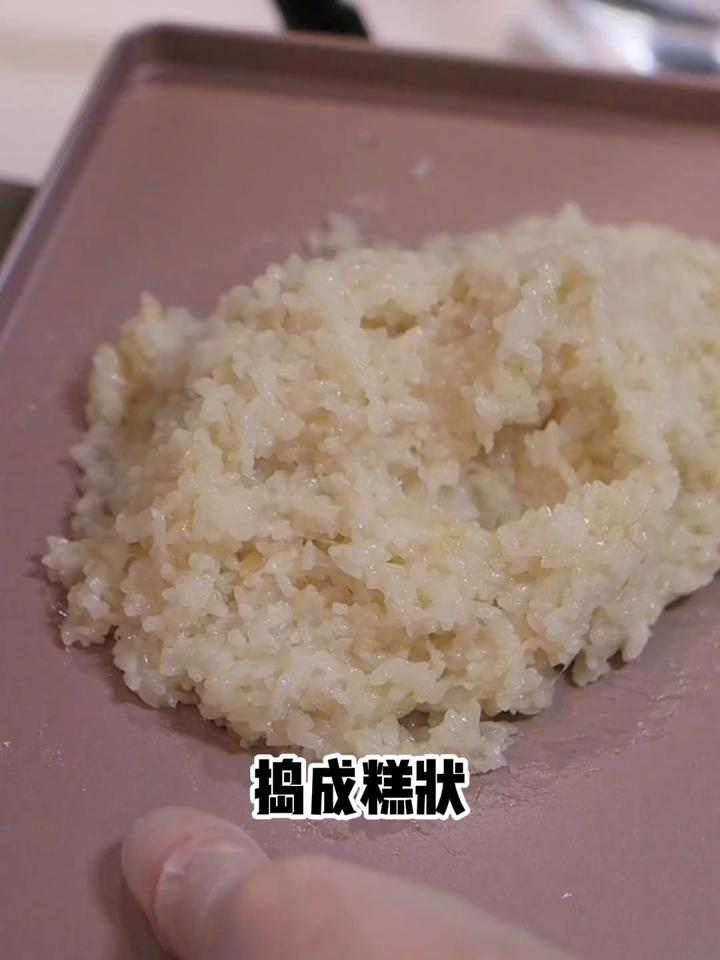 红糖糍粑必须榜上有名，在家复刻一下！