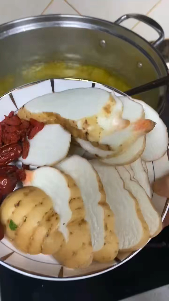 天麻老鸭汤