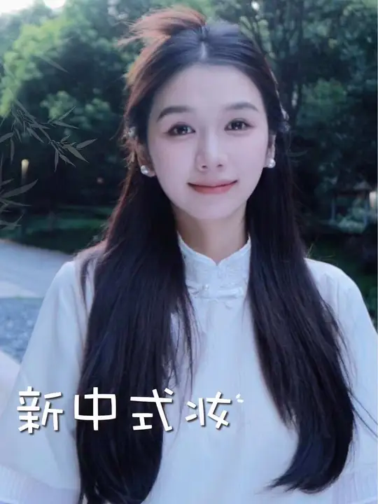 女大学生尝试新中式妆容，会带来怎样的惊喜？