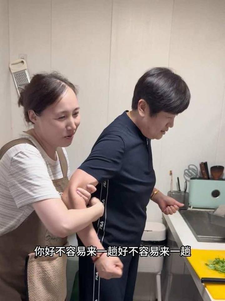 厨房小白的第二道硬菜，成功拿下炖猪蹄