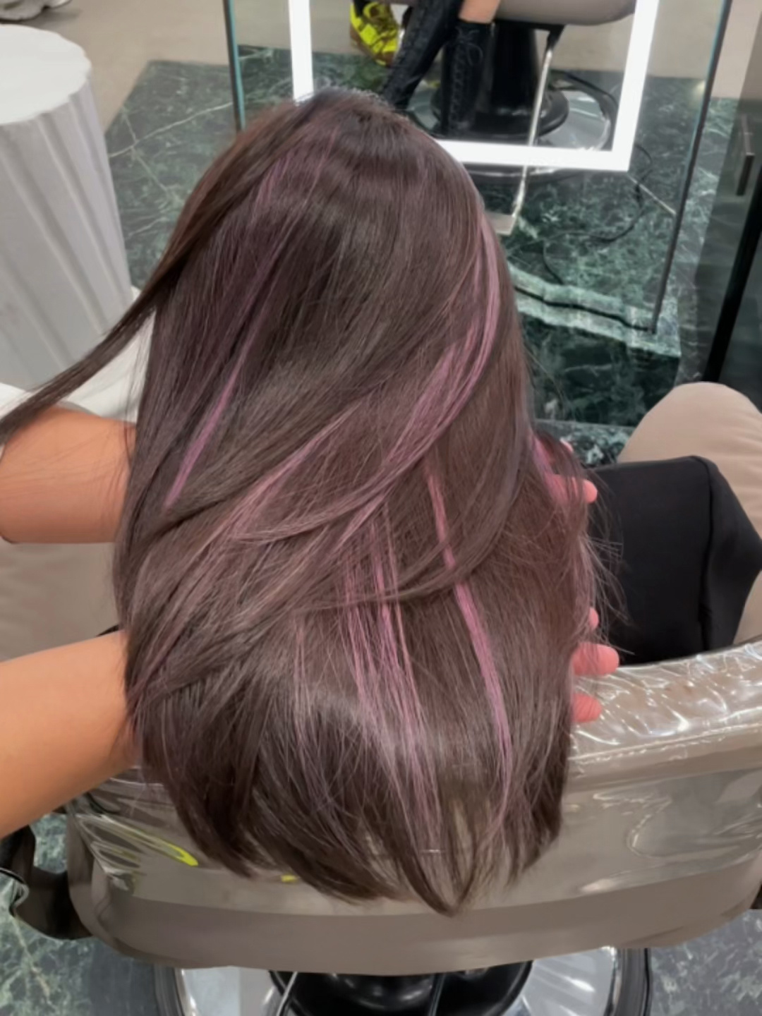 紫灰挑染太喜欢了、很洋气超级耐看