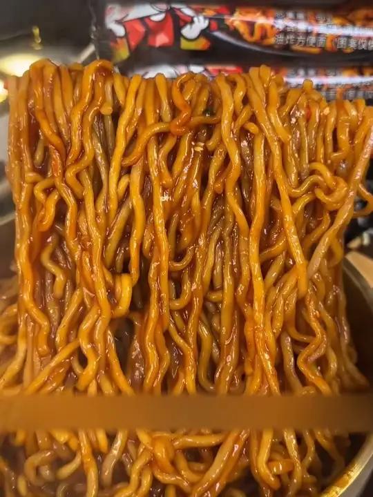 「火鸡面*9包」韩式火鸡面 整箱国产方便面袋装 辣拌面速食夜宵香辣 w