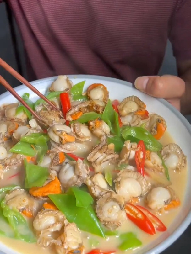 扇贝肉飘香，海鲜美味不缺席