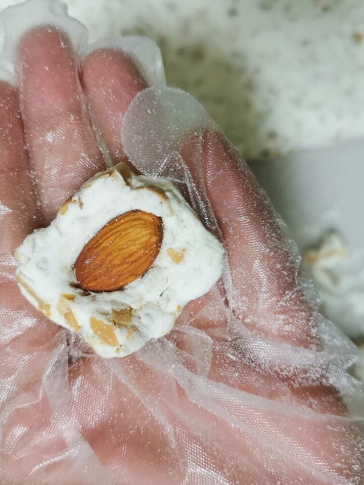 挑战用食用油替代黄油做牛扎糖