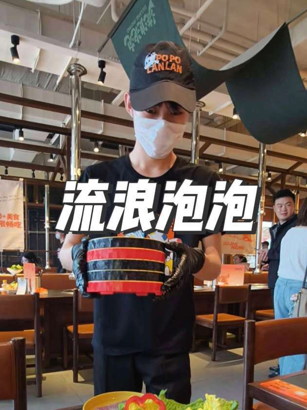 59烤肉管够，还有上百种的菜品伺候，只管冲吧 #流浪泡泡自助烤肉 #流浪泡泡破破烂烂的烤肉