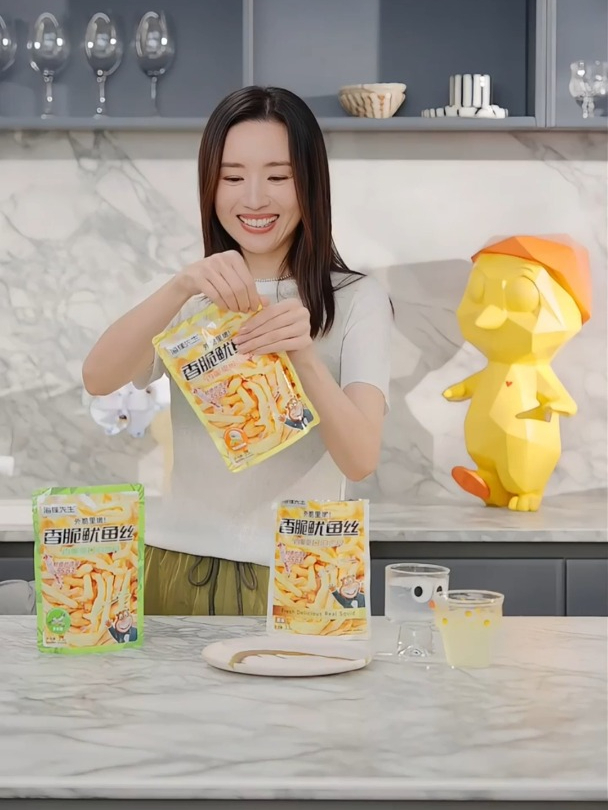 董洁推荐—超香鱿鱼丝、真的越嚼越有劲!追剧小零食