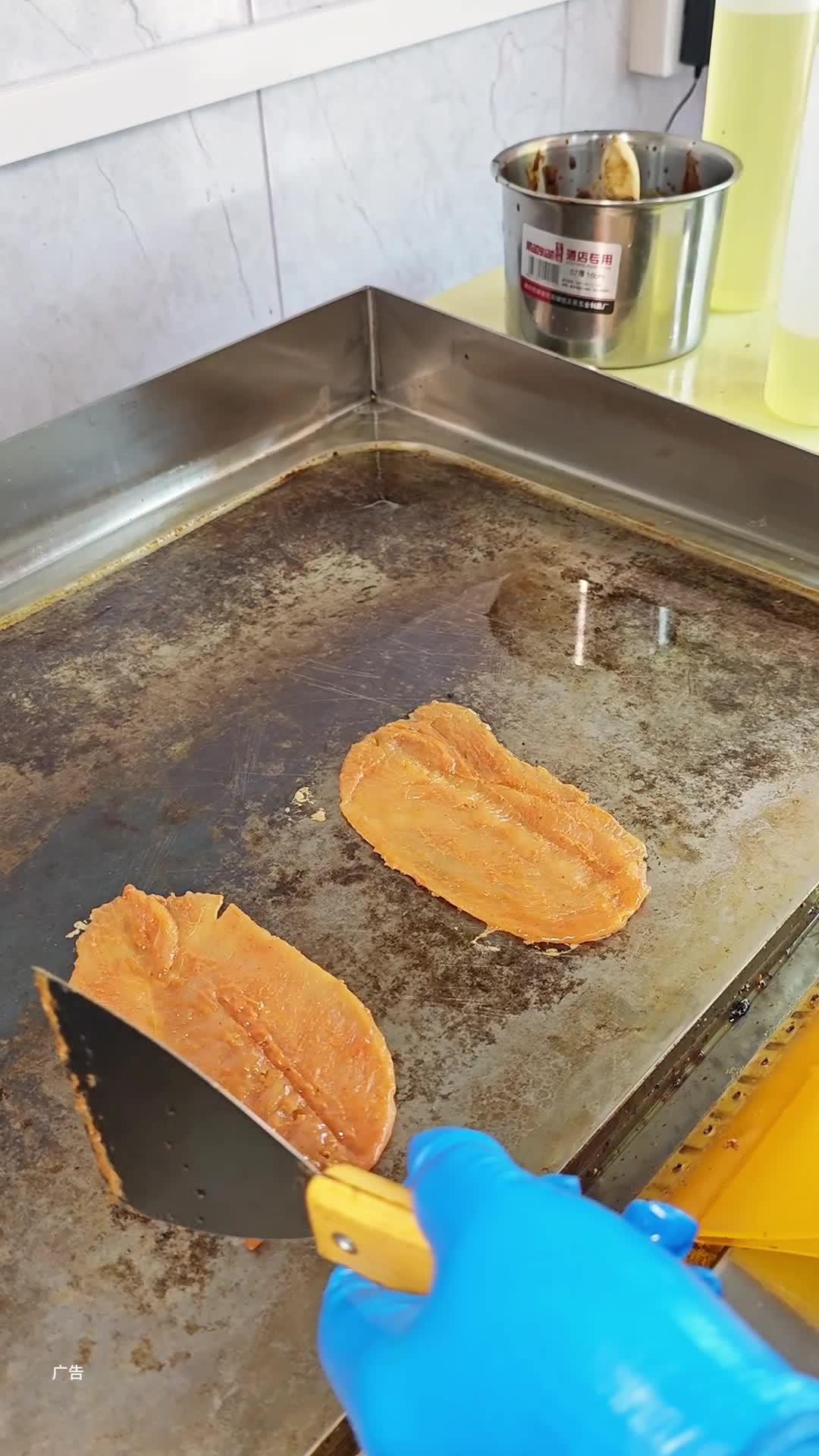 哇塞终于来了!真的好吃 新鲜出炉 现烤现卖 小吃 公孙太太烧饼里脊 十里铺