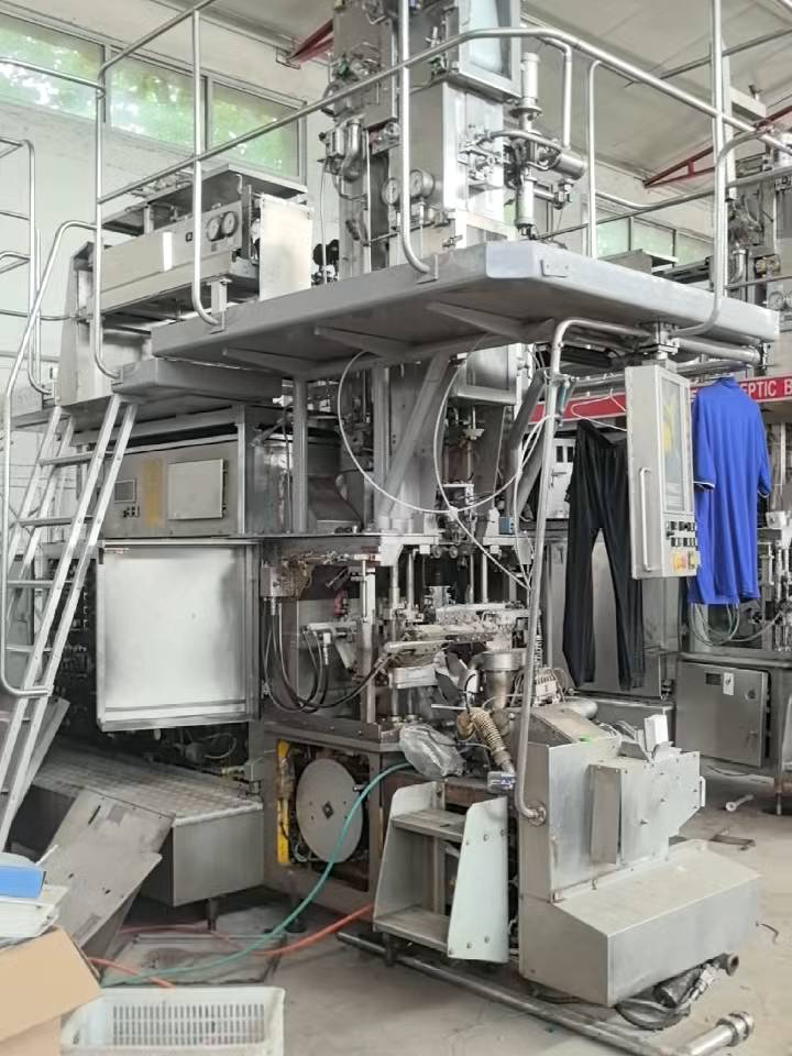 全自动利乐无菌灌装机