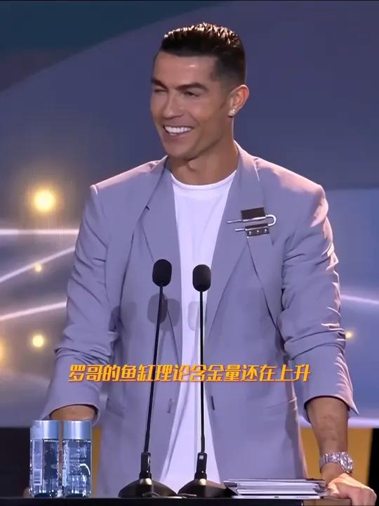 罗哥的鱼缸理论含金量还在上升?曼联换帅排名不进反退 已经要为了保级而战!