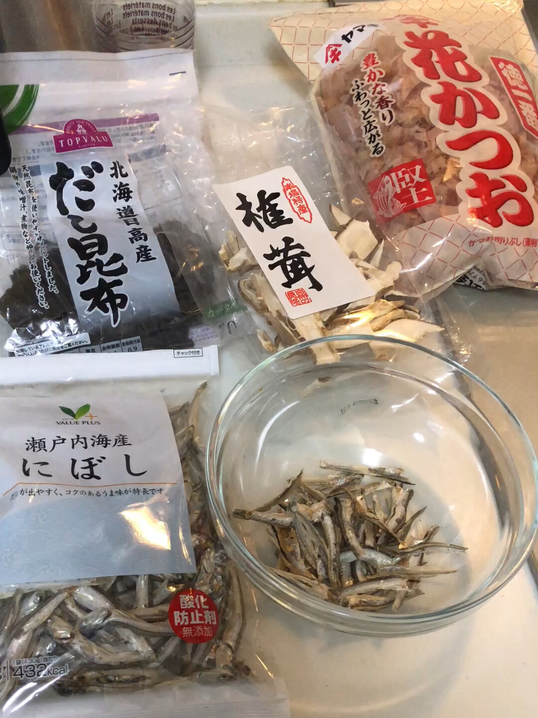 日料万能木鱼花汤做法