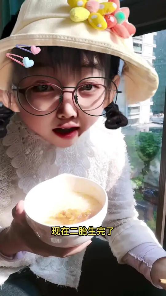 女人啊,20岁喊着减肥,30岁喊着减肥,这生完二胎了,回头看看,减了10几年的肉,越减越多