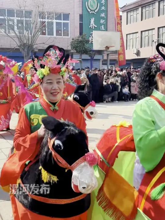 漯河市2025年民间艺术展演 农历正月十九(2月16日)下午14:00 漯河市2025年民