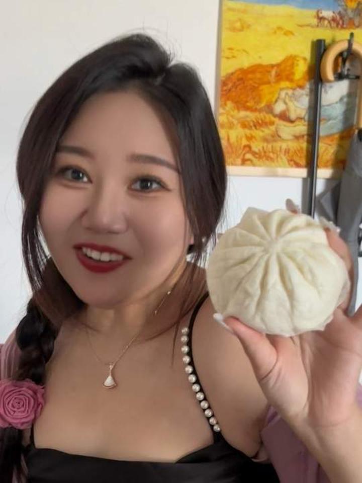 这大肉包子到底有多大？