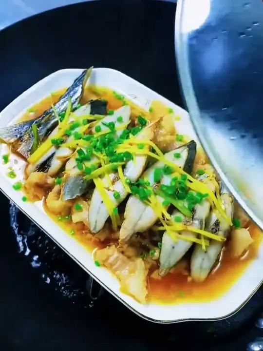 广东人嘅口味～不会好咸嘅实肉马鲛鱼干!蒸出来好鲜甜好鲜甜～