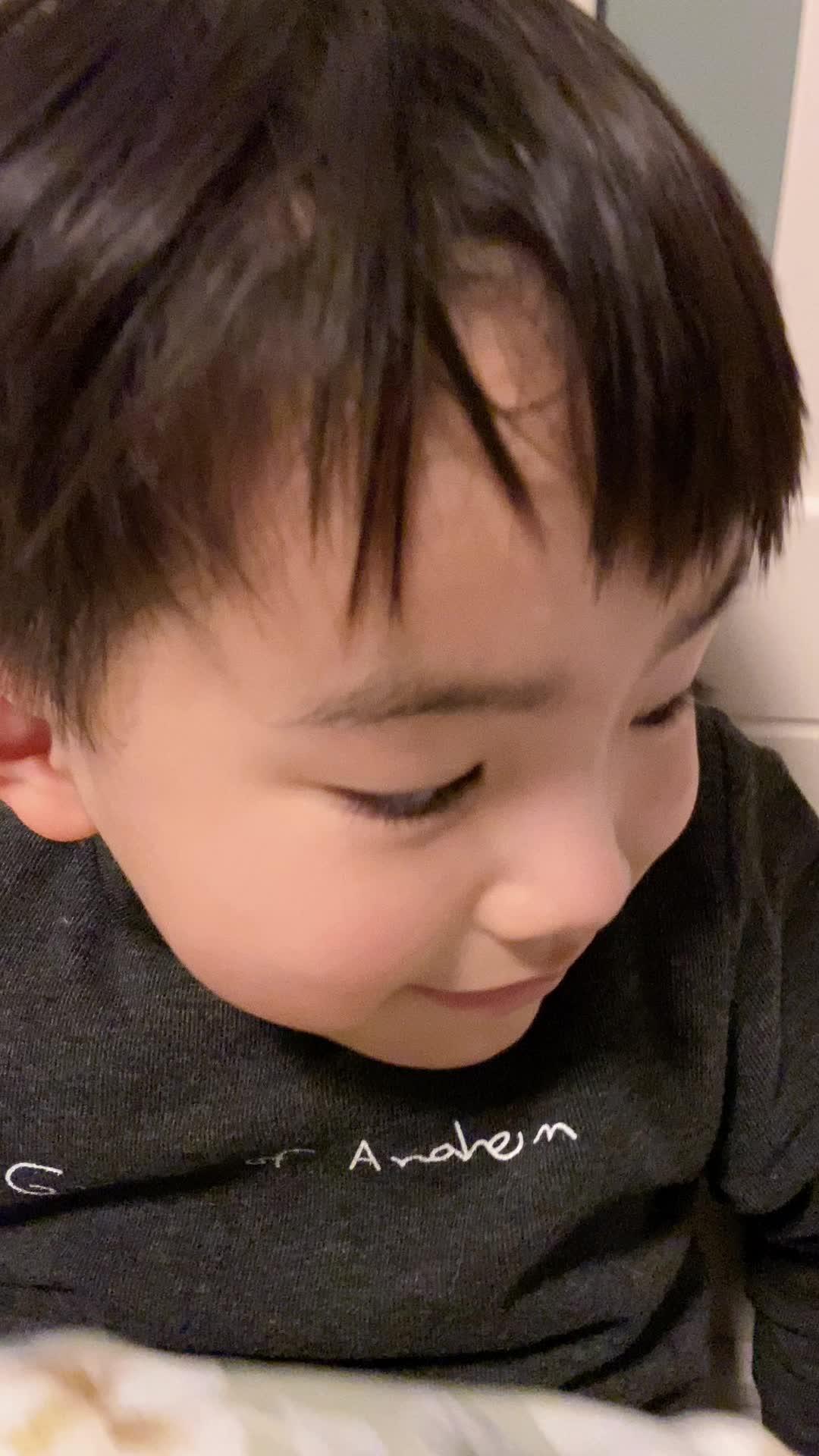 你读过的书,经历过的事,等时间长了,那些细枝末节你都忘了,剩下来的,就成了你的素质。早岁读